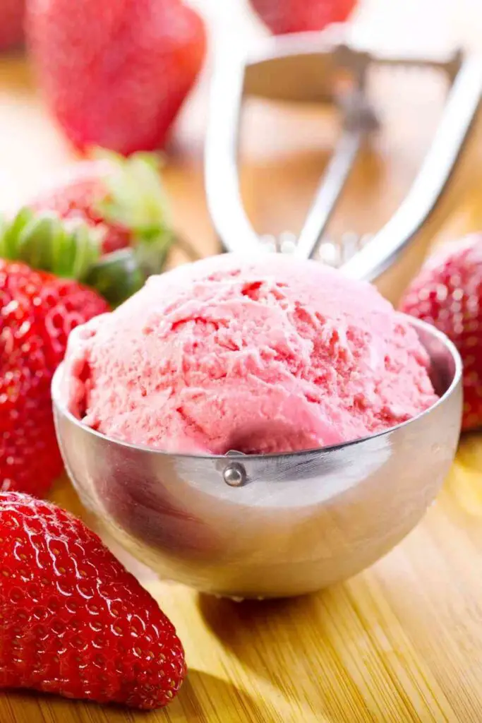 Sugar-Free Strawberry Ice Cream 3