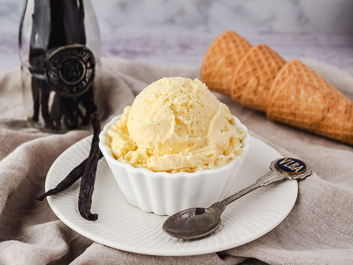 15 Best Vanilla Ice Cream Recipes